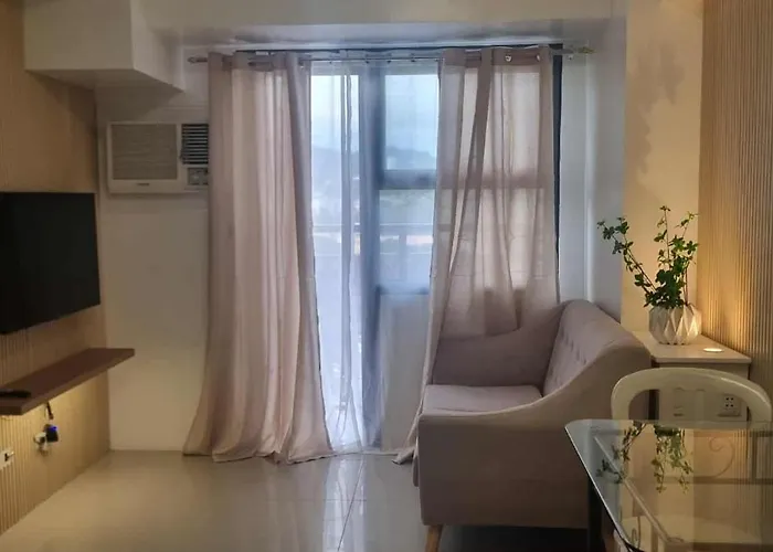 Auberge de jeunesse Evan's Pad, Horizons 101 T1